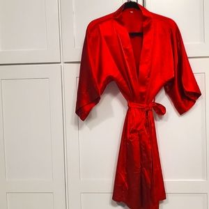 Red Robe size M